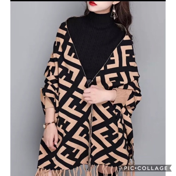 SOLD OUT!! Fendi Like Print Wrap w/Sleeves - Picture 3 of 5